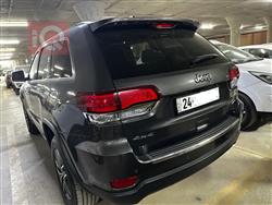 جیپ گراند شیرۆکی